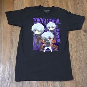 Hot Topic Black Tokyo Ghoul Graphic T-Shirt for‎ men used good condition.